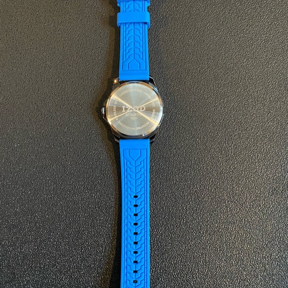 IZOD NWOT ACCUTIME WATCH 24-22 - Picture 5 of 7